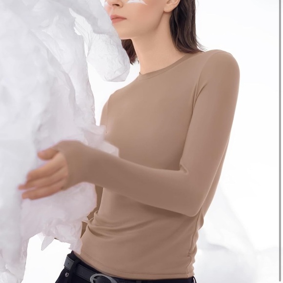 Pumiey Women's Long Sleeve T Shirt Crew Neck Slim Fit Top Basic Tee Nude Brown - Picture 5 of 10